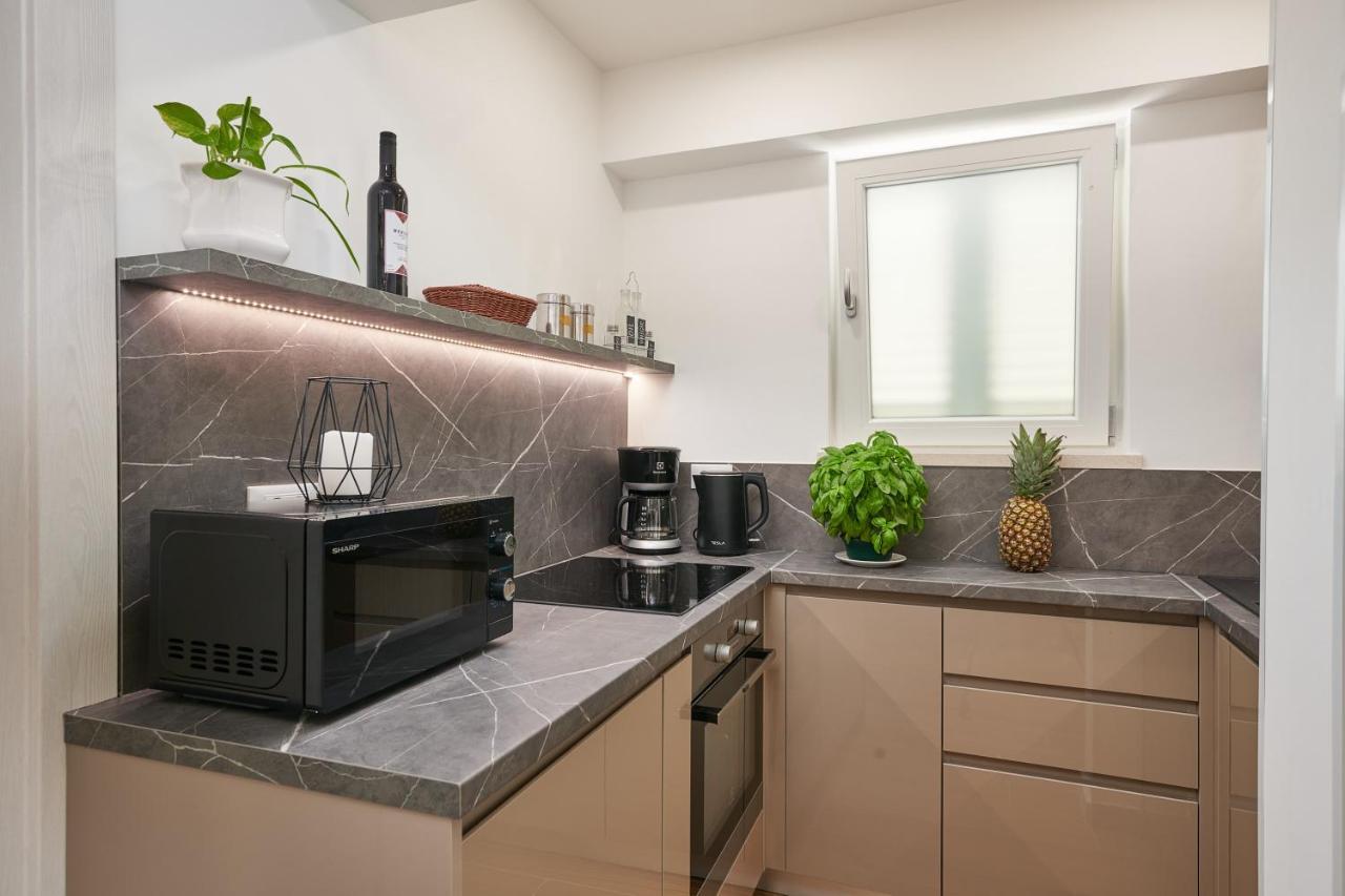 Newly Renovated Apt. Near To Entrance To Old Town Дубровник Екстериор снимка